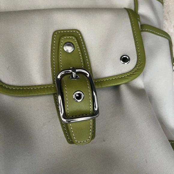 Coach Cream and Green Tote Bag - Picture 10 of 15